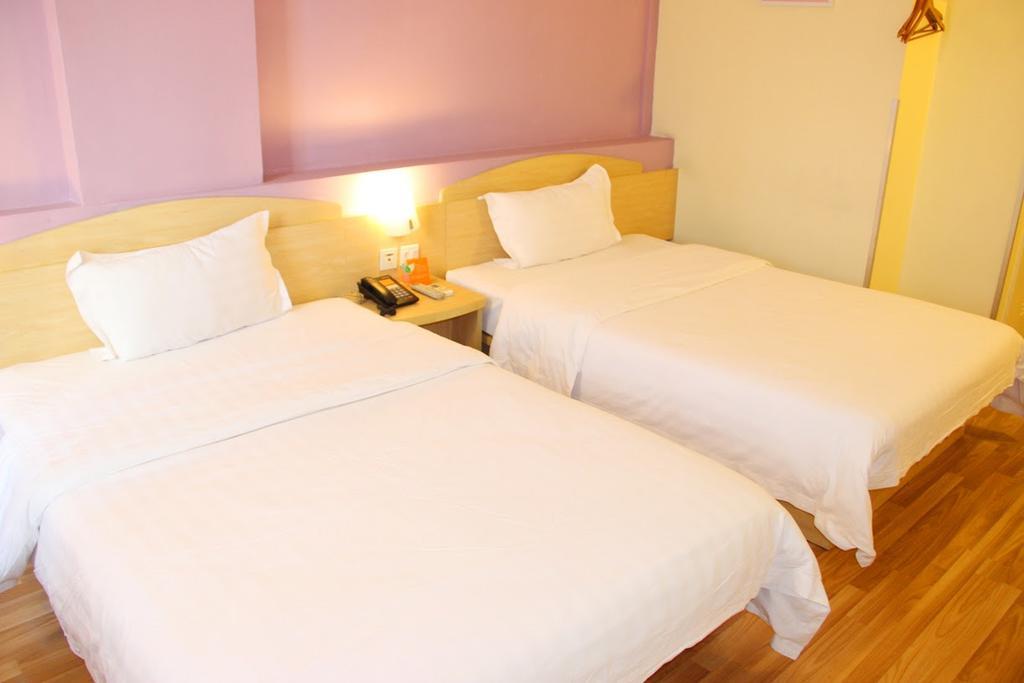 7Days Inn Guangzhou Jiaokou Subway Station 2Nd Номер фото
