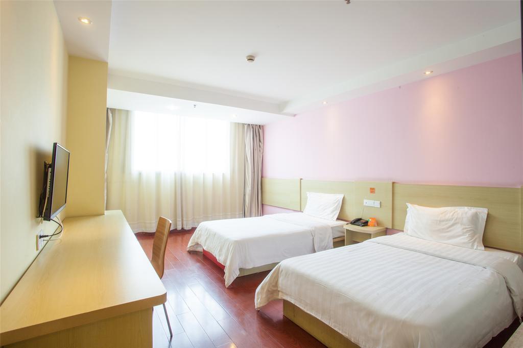 7Days Inn Guangzhou Jiaokou Subway Station 2Nd Номер фото