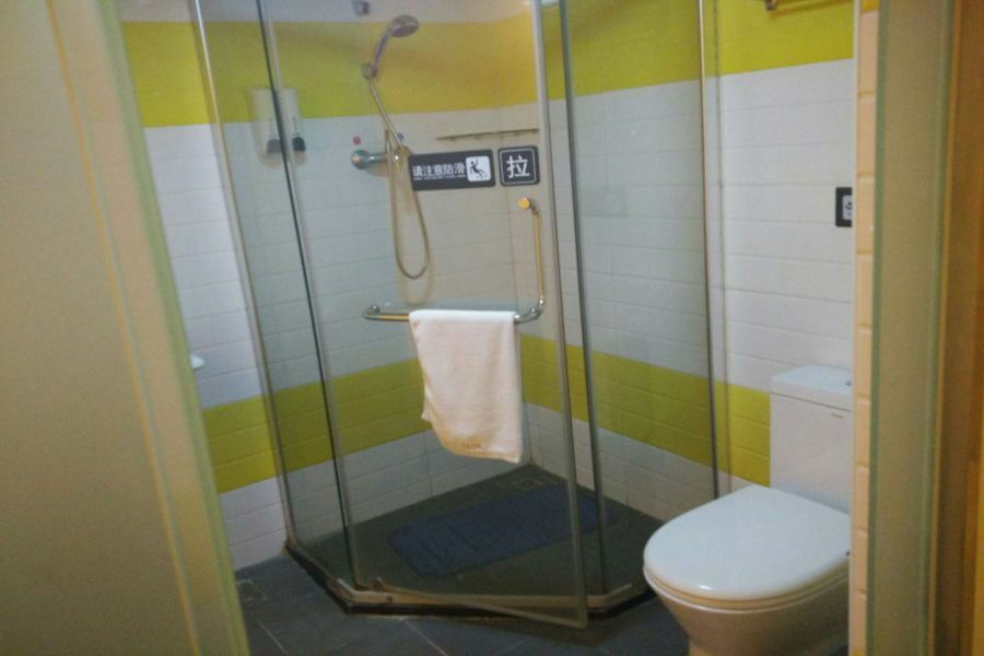 7Days Inn Guangzhou Jiaokou Subway Station 2Nd Экстерьер фото